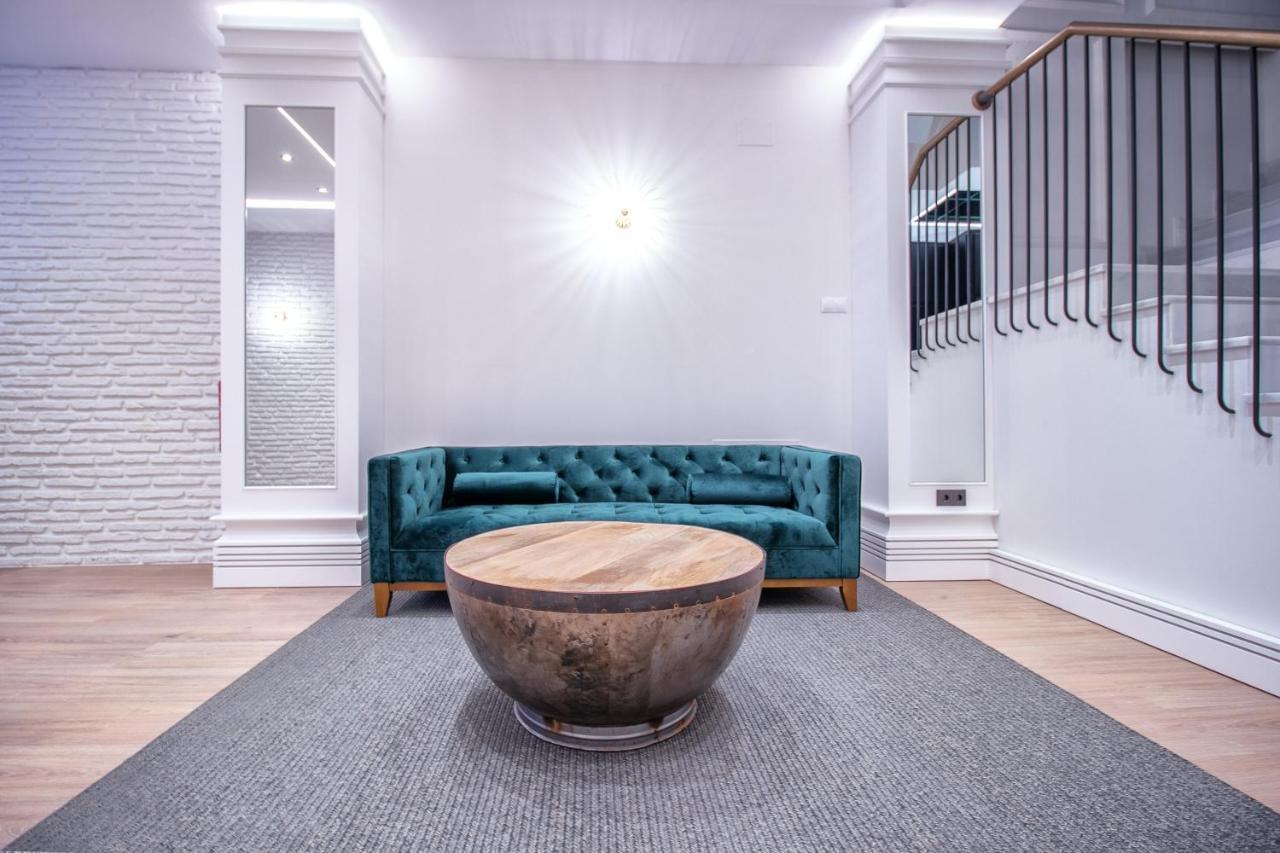 Livemalaga Centro Suites Εξωτερικό φωτογραφία